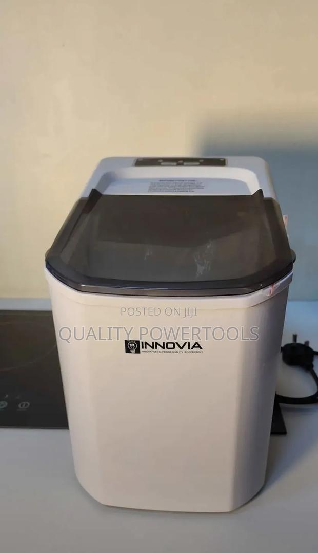 Efficient 12 Kg Ice Cube Maker Machine
