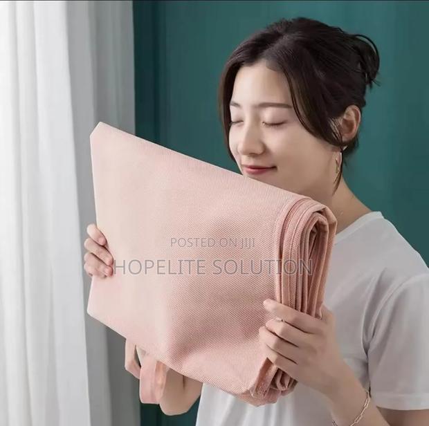Moisture Proof Organiser, Quilt Clothes Storage Bag - thumbnail 4