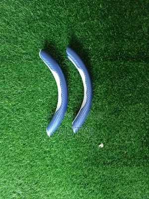2pcs Blue Carbon Fiber Steering Wheel Cover Non Slip Grip Universal