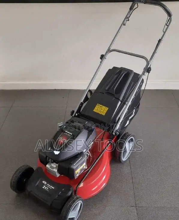 Honda Petrol Lawn Mower 196cc 21 Inches Self- Propelled