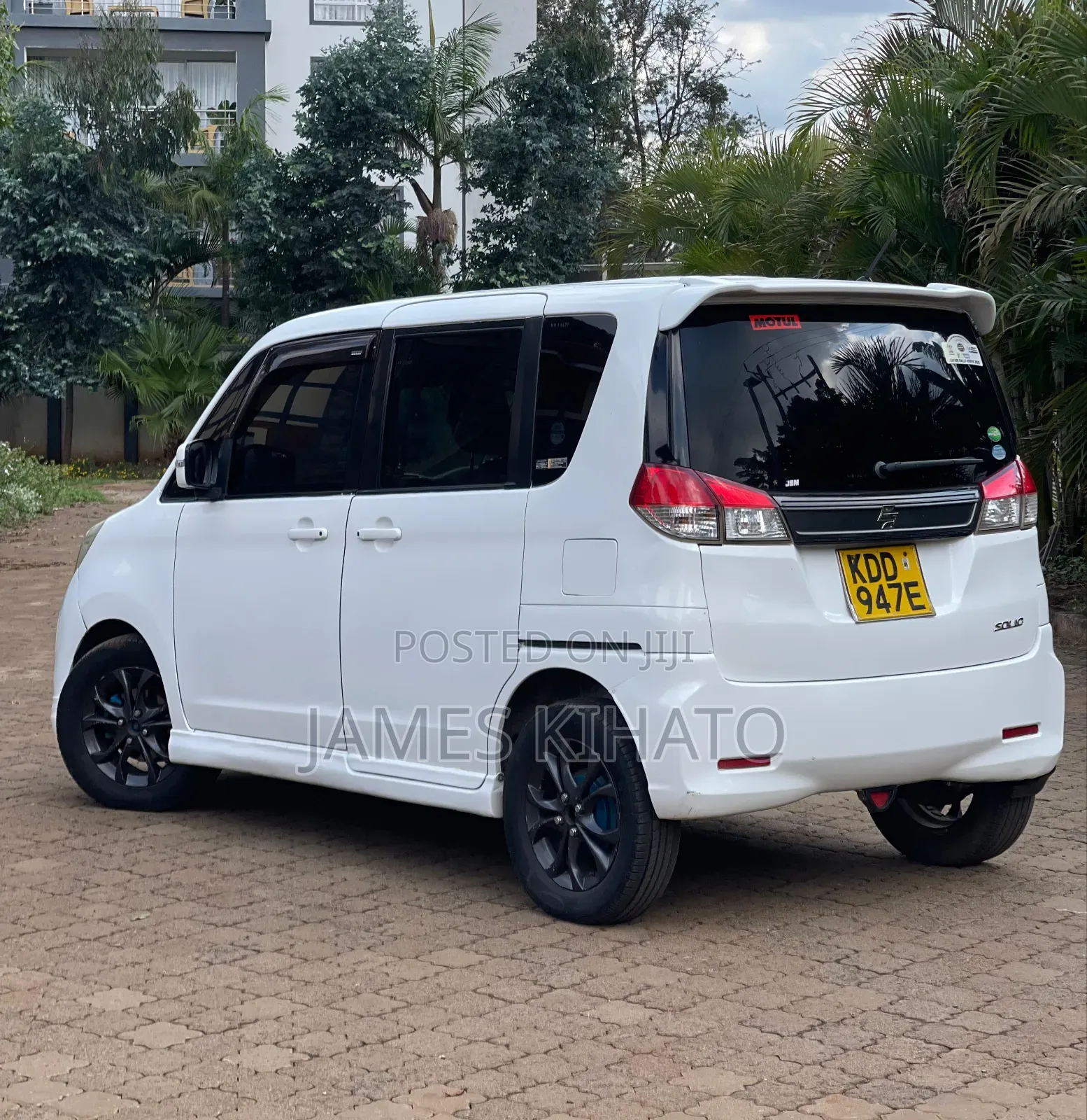 Suzuki Solio 2014 White