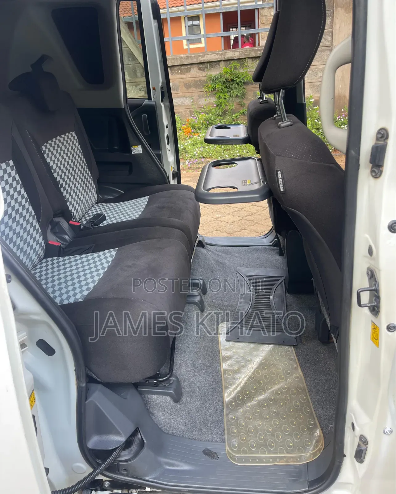 Suzuki Solio 2014 White