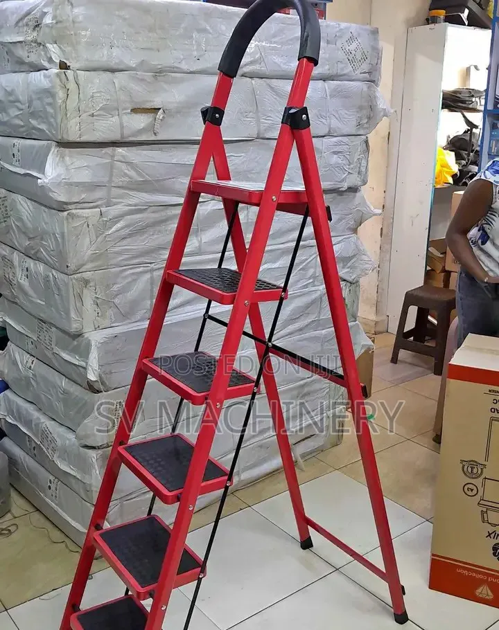 Heavy Duty 6 Step Ladder
