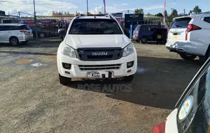 Isuzu D-MAX 2014 White