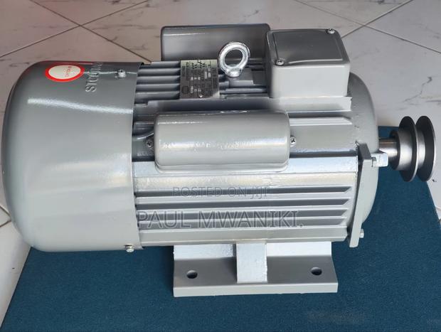 STCL Italy 5hp Single-Phase Electric Motor - High Speed (2800 Rpm) - main view
