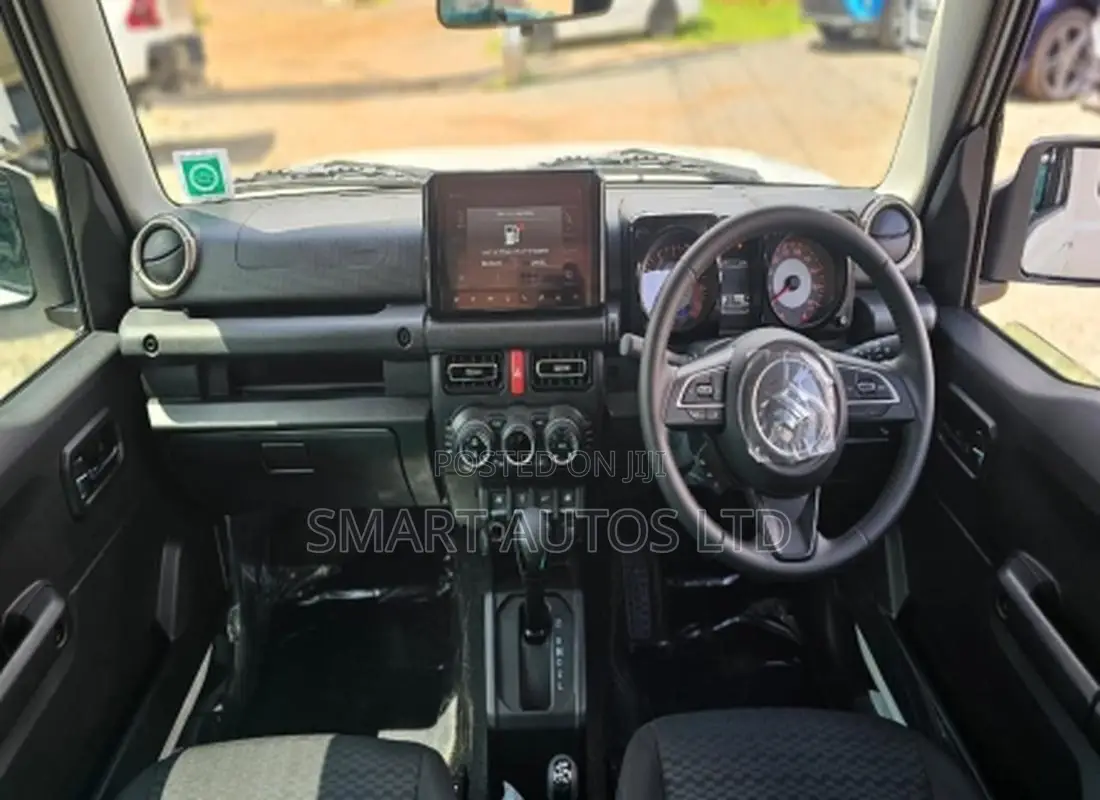 Suzuki Jimny 2025 White