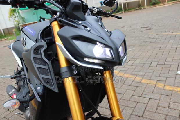 Yamaha 2020 Blue - thumbnail 2
