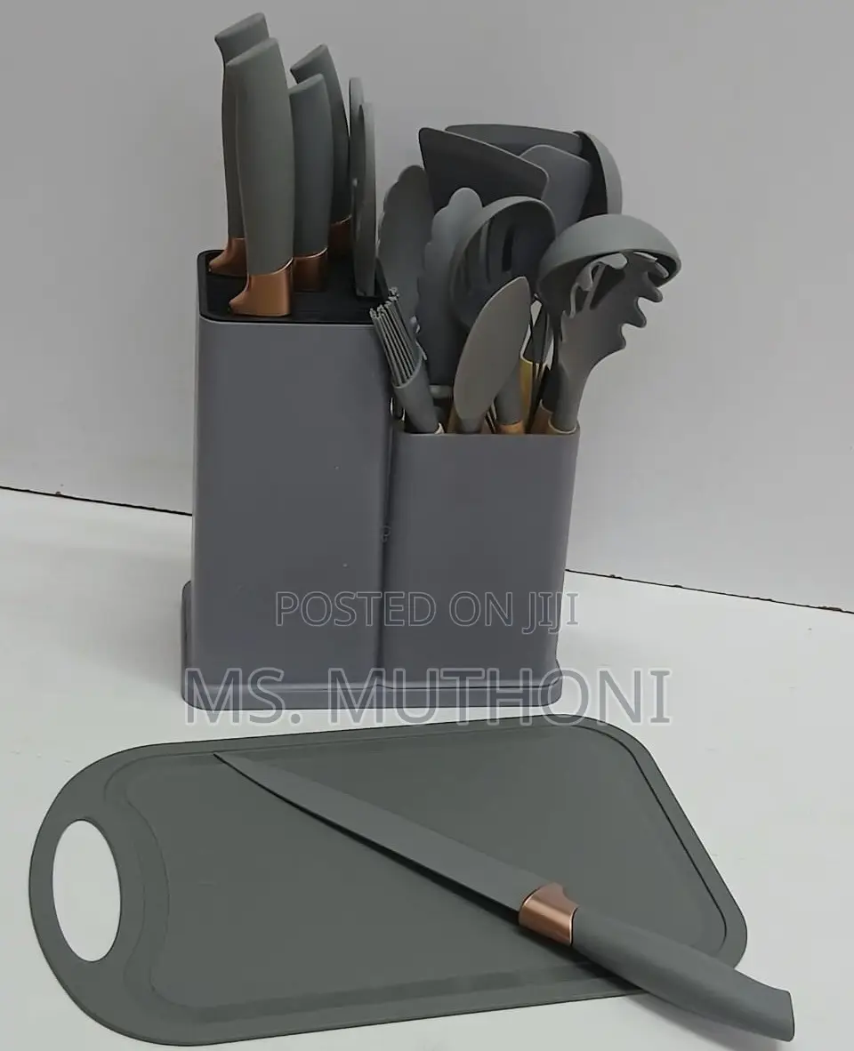 Food Grade Heat Resistance Silicone Spoon Set (+ Chopping Board )