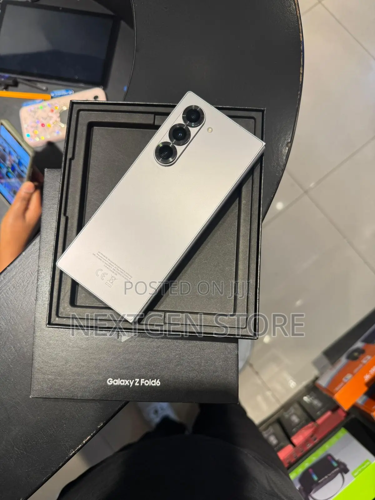 Samsung Galaxy Z Fold6 256 GB Silver