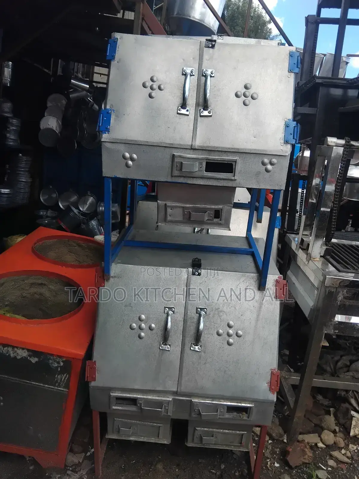 Commercial Charcoals Oven