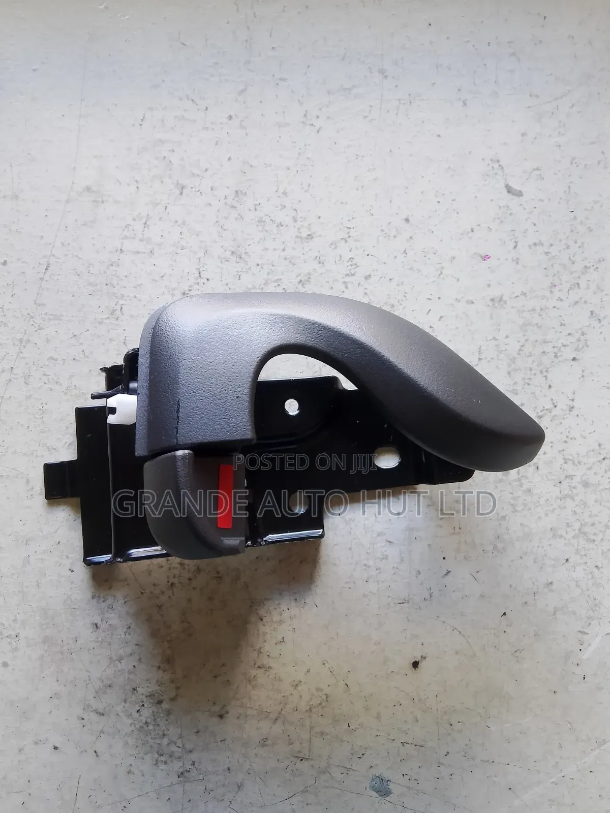 Handle Inner Right Hand Hyundai Hd72/65 (Genuine)