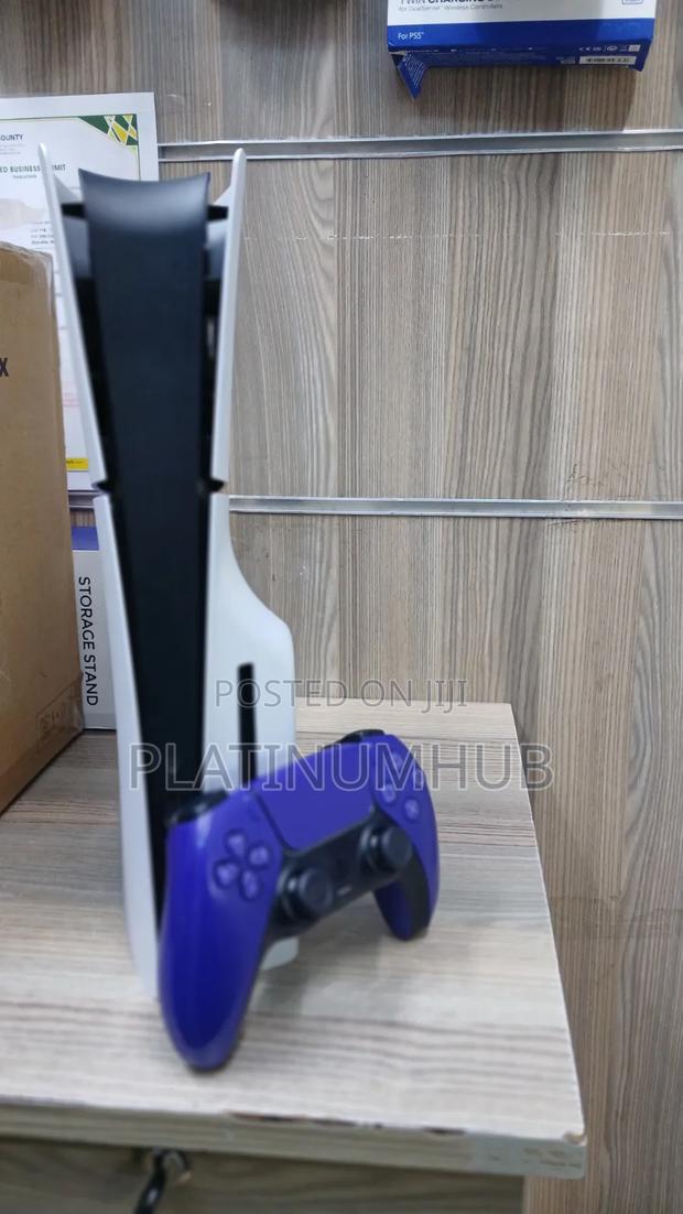 Ps5 Slim 1tb Pre-Owned Ex-Uk Console - thumbnail 2