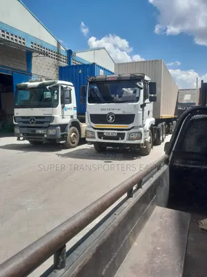 Trailers At.Hand for Transport"Jobs