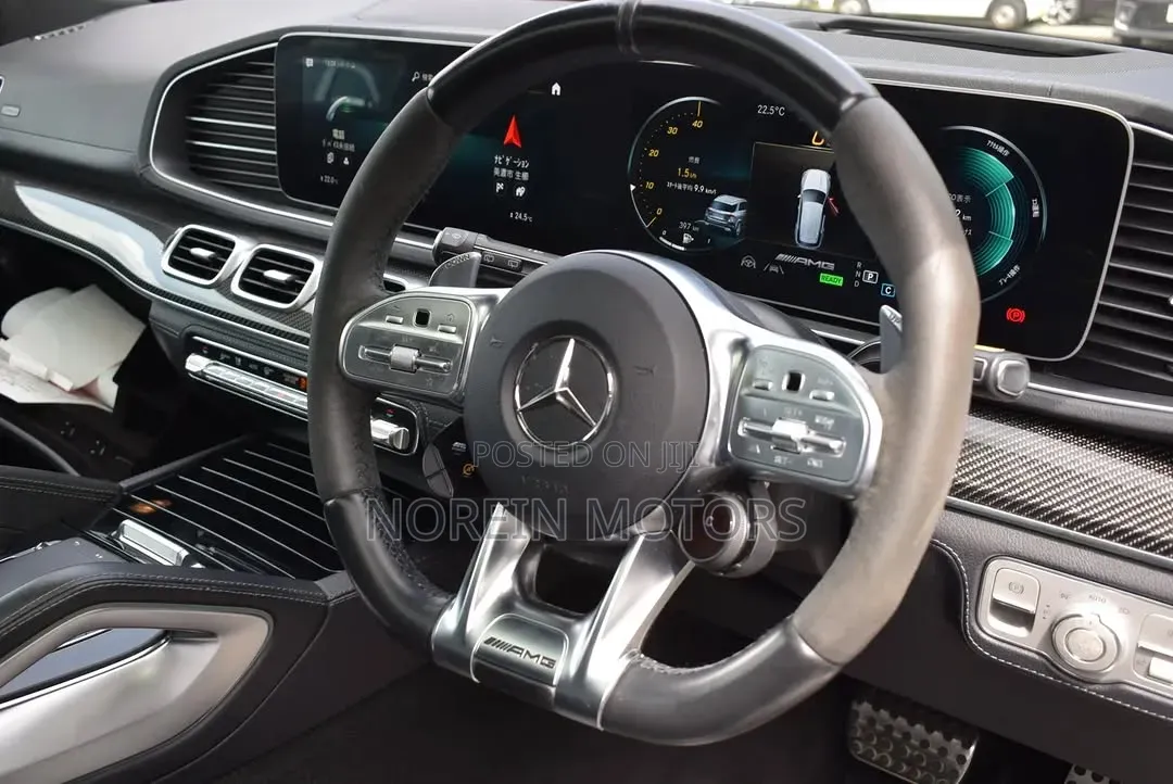 Mercedes-Benz GLE-Class 2023 Off white