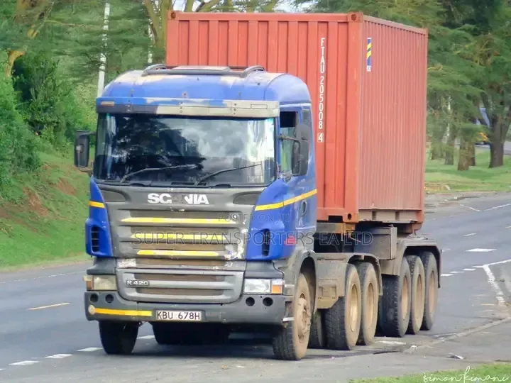 Containerised^Trailers for Logistics and Transport. Local Jobs.