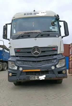 Containerised^Trailers for Logistics and Transport. Local Jobs.