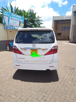 Toyota Alphard 2009 White