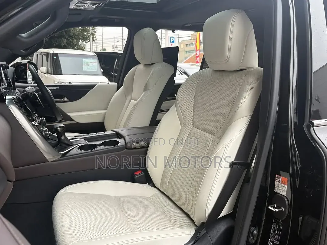 Lexus LX 600 2024 Matt Black