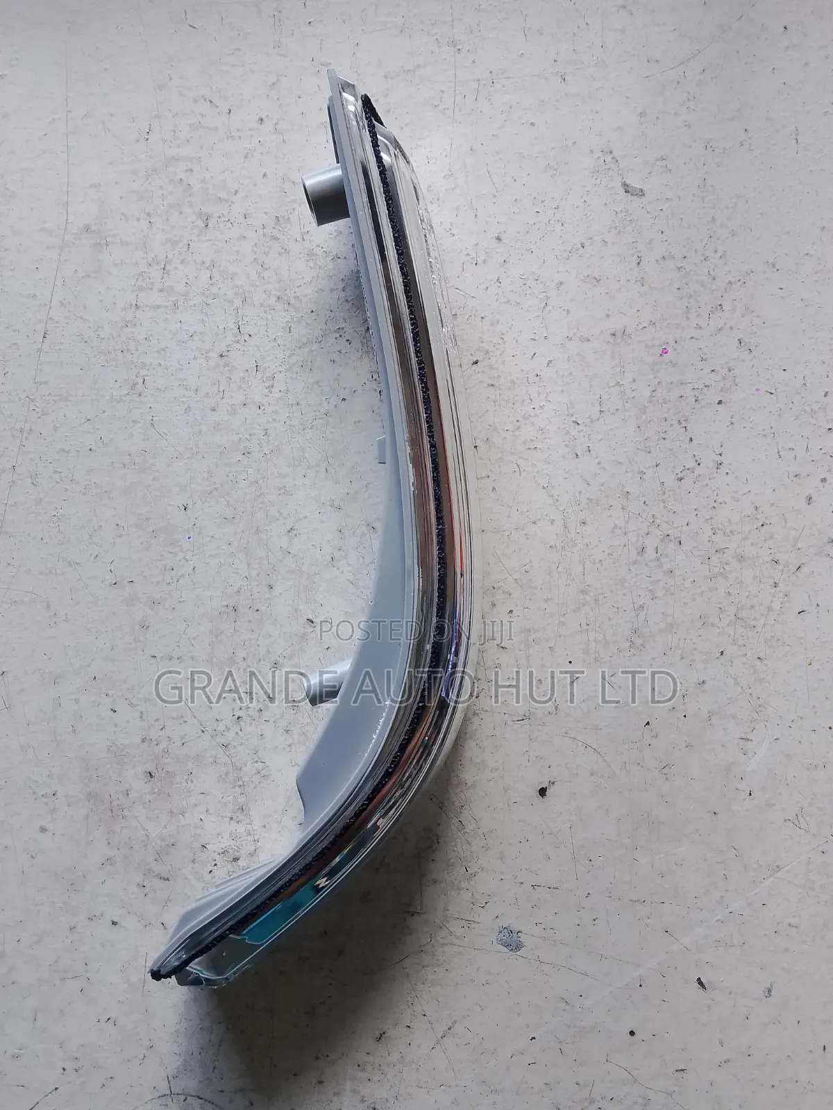Side Mirror Blinker Left Hand Hyundai Santa Fe 2015 (Genuine)