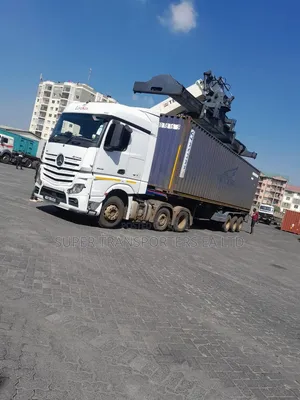 Containerised^Trailers for Logistics and Transport. Local Jobs.
