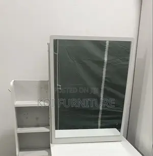 Dressers; Flowwy Classic White Vanity With Mirror and Drawers