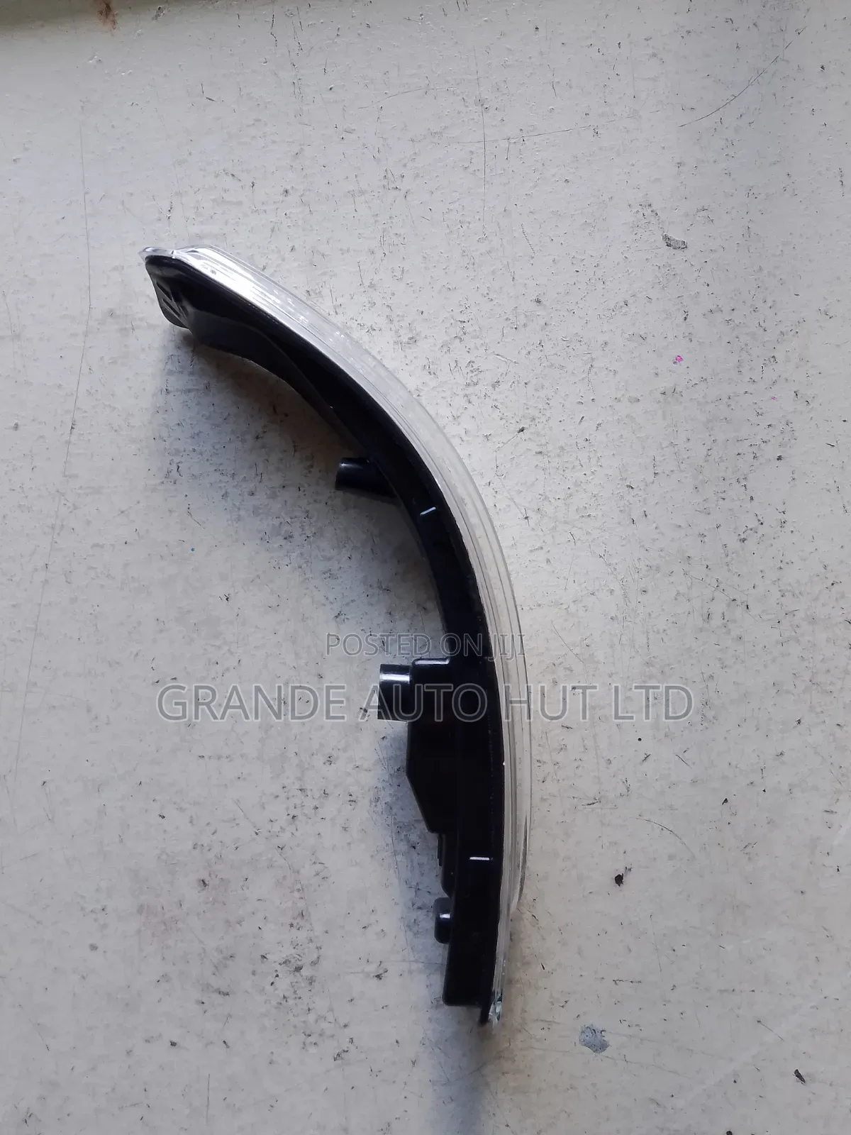 Left Side Mirror Blinker Kia Rio 2012 (Genuine)