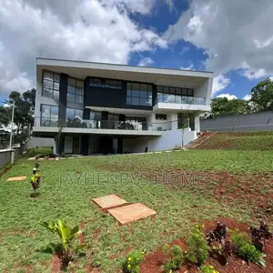 5bdrm House in Nyari for sale