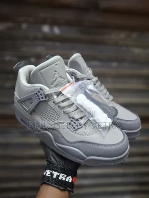 Air Jordan 4-Wet Cement