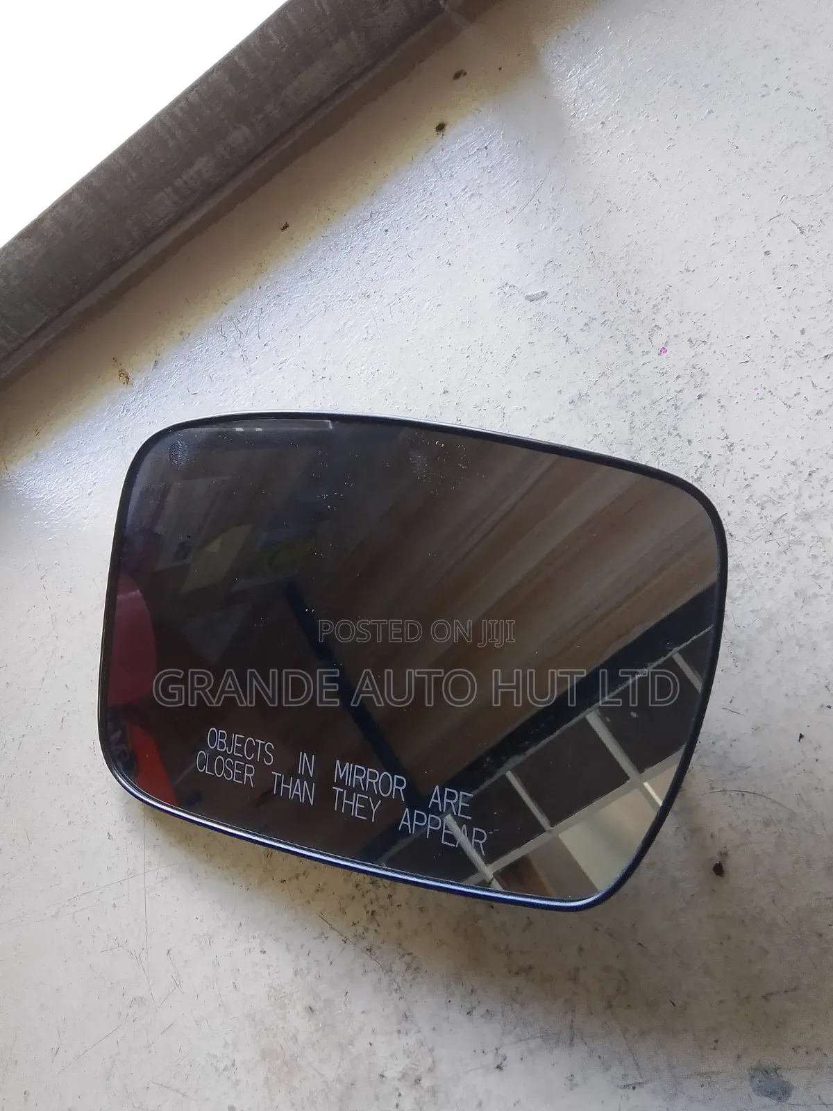 Side Mirror Lens Right Hand Hyundai Sonata 2010 (Genuine)