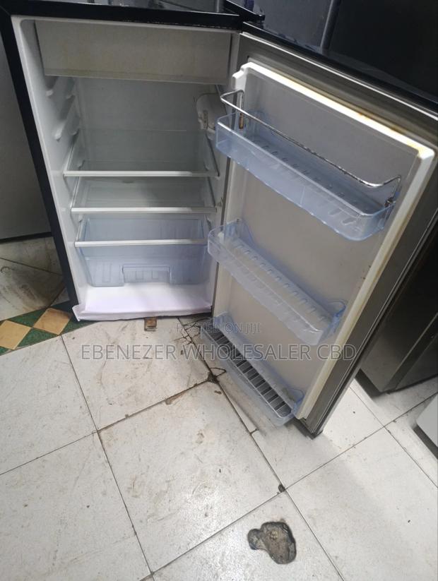 One Door Fridge - thumbnail 3