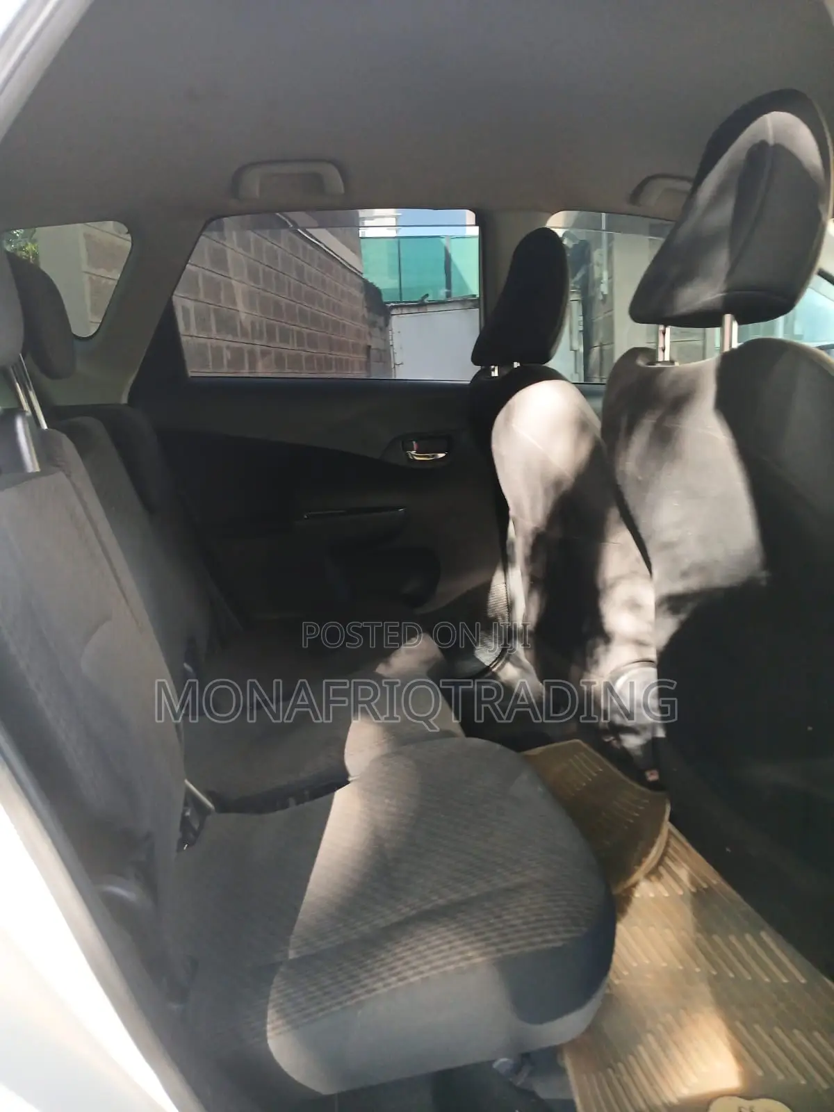Toyota Ractis 1.5 FWD 2015 White