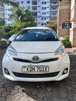 Toyota Ractis 1.5 FWD 2015 White