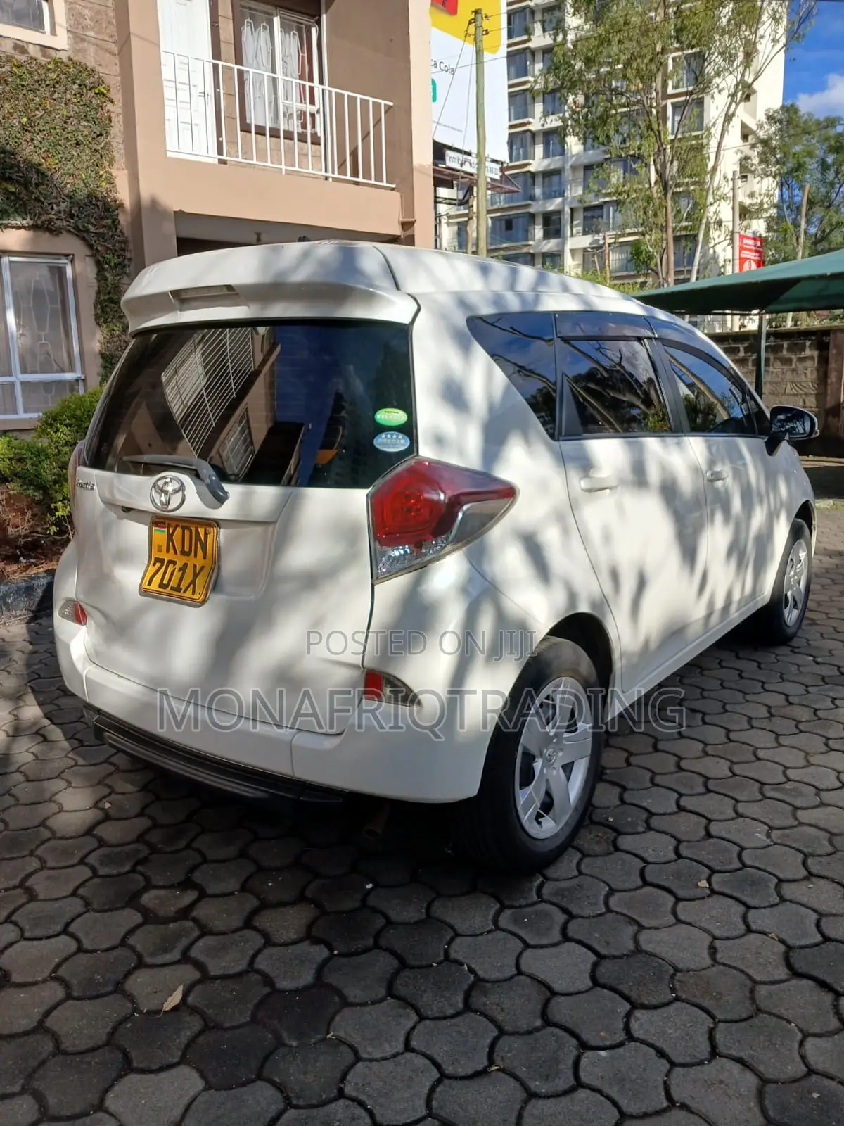 Toyota Ractis 1.5 FWD 2015 White