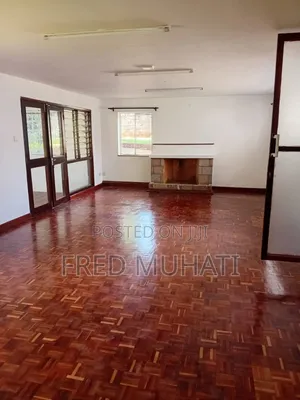 Commercial 5bedroom Stand Alone House to Let