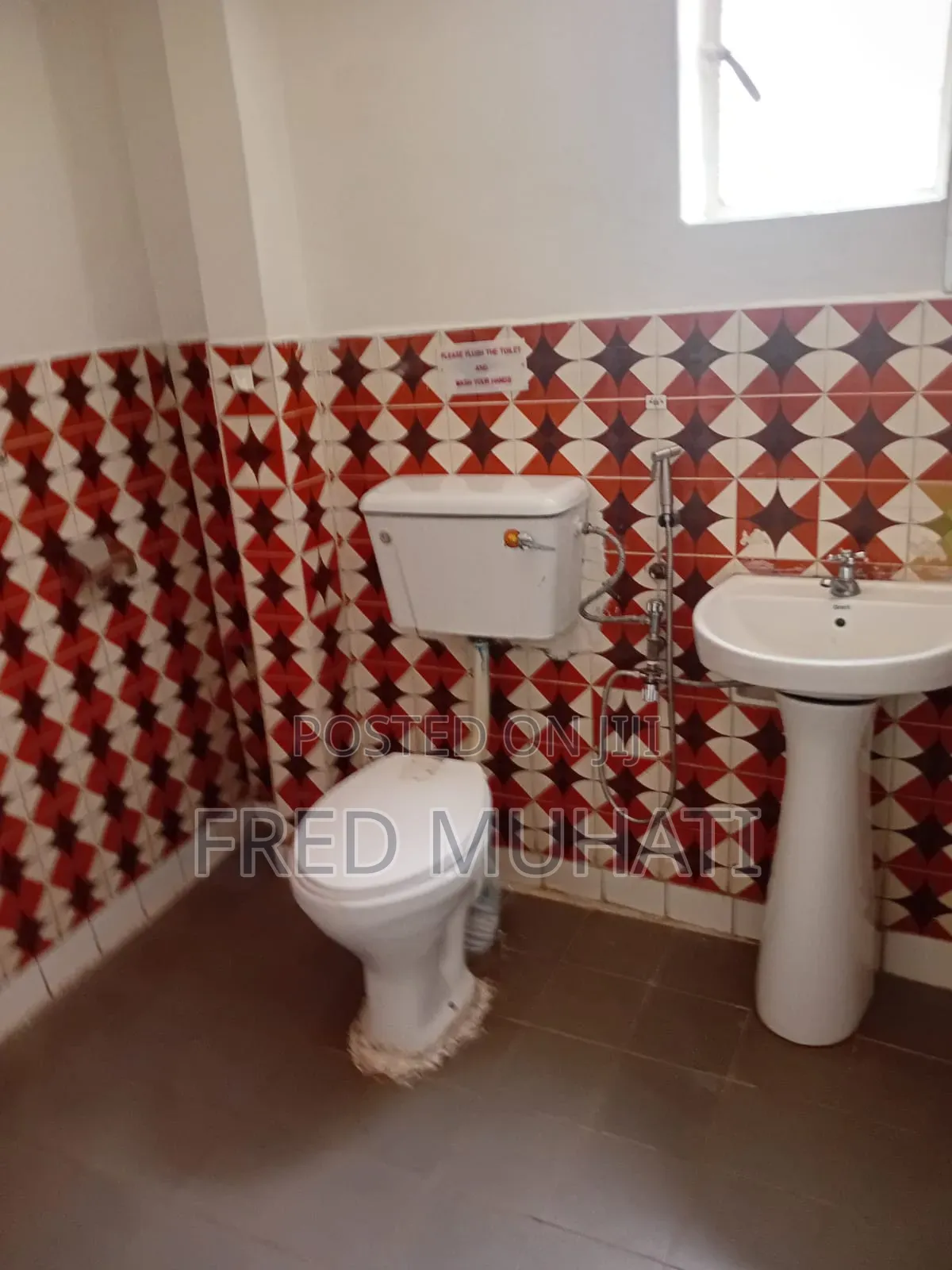 Commercial 5bedroom Stand Alone House to Let