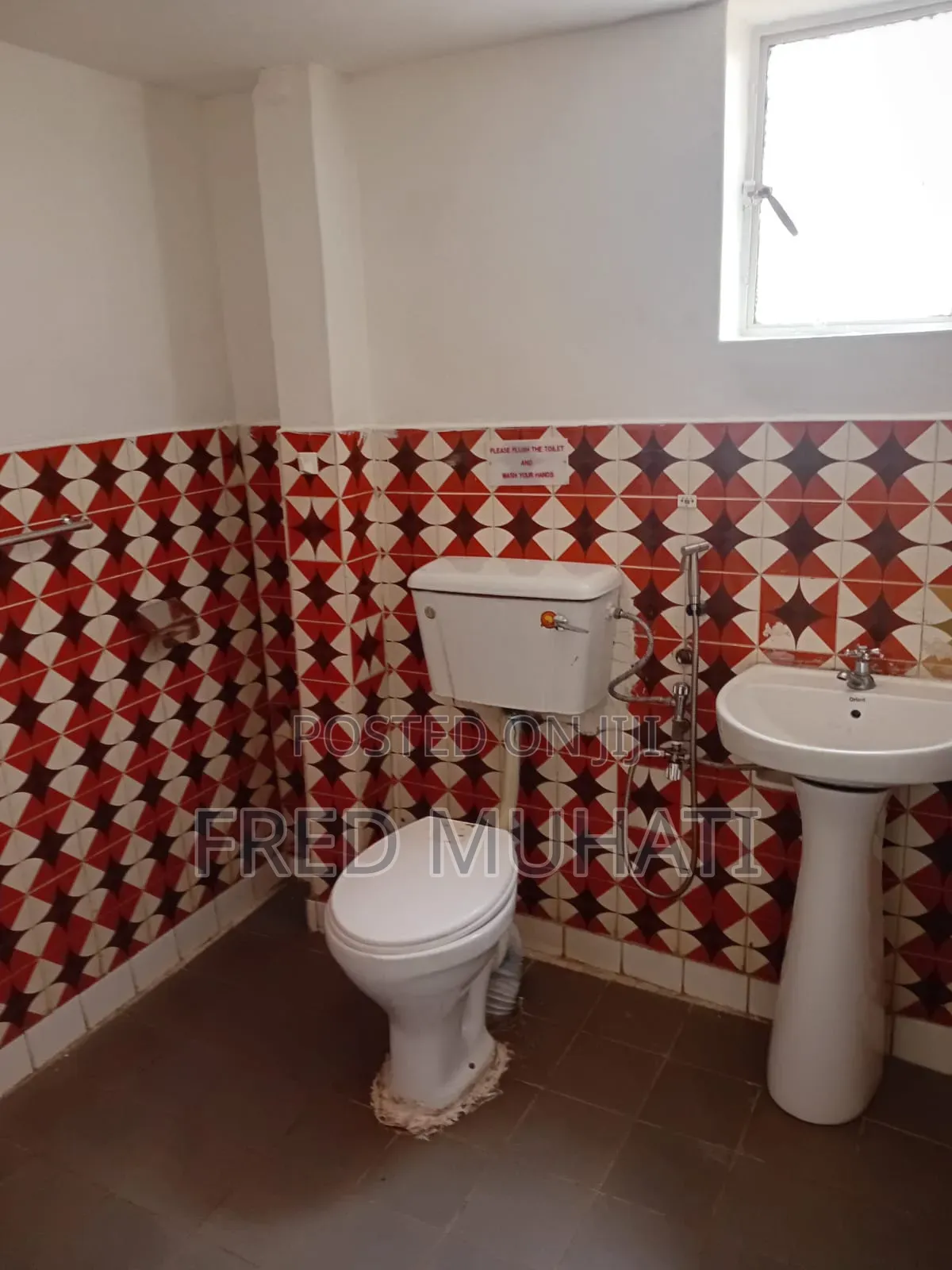 Commercial 5bedroom Stand Alone House to Let