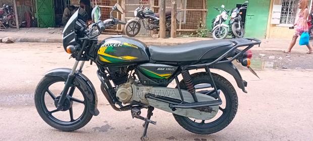 Bajaj Boxer 150 UG 2022 Black
