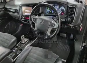 Mitsubishi Outlander 2.0 PHEV AWD 2019 Black
