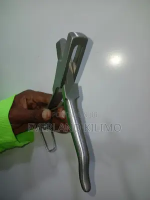 Pig Ear Tag Pliers