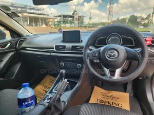 Mazda Axela 2015 Pearl