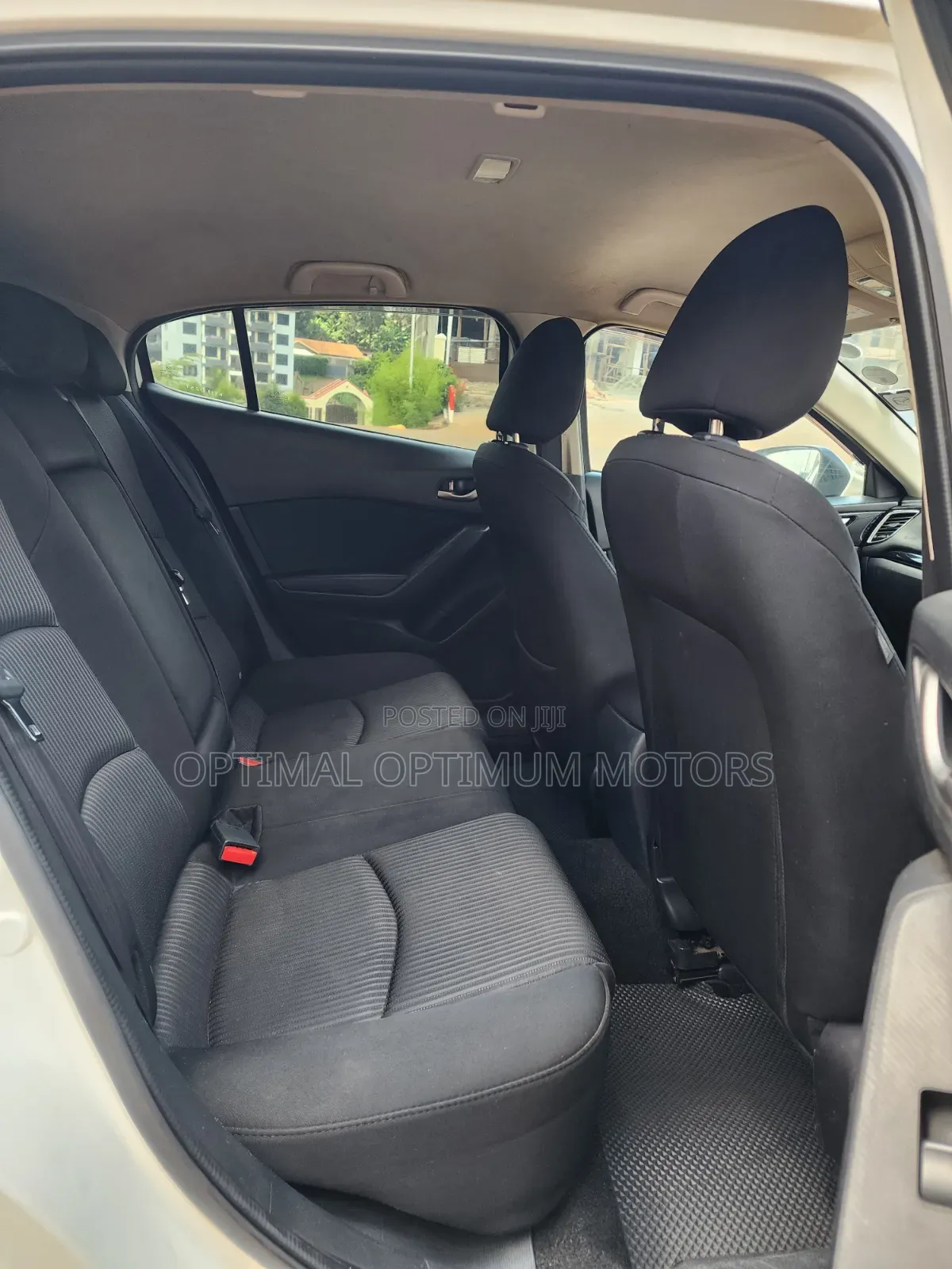 Mazda Axela 2015 Pearl