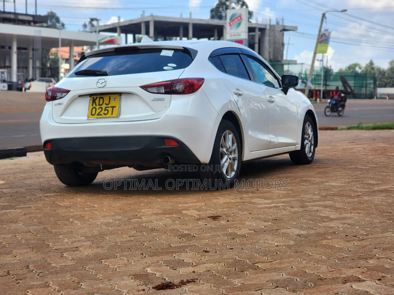 Mazda Axela 2015 Pearl