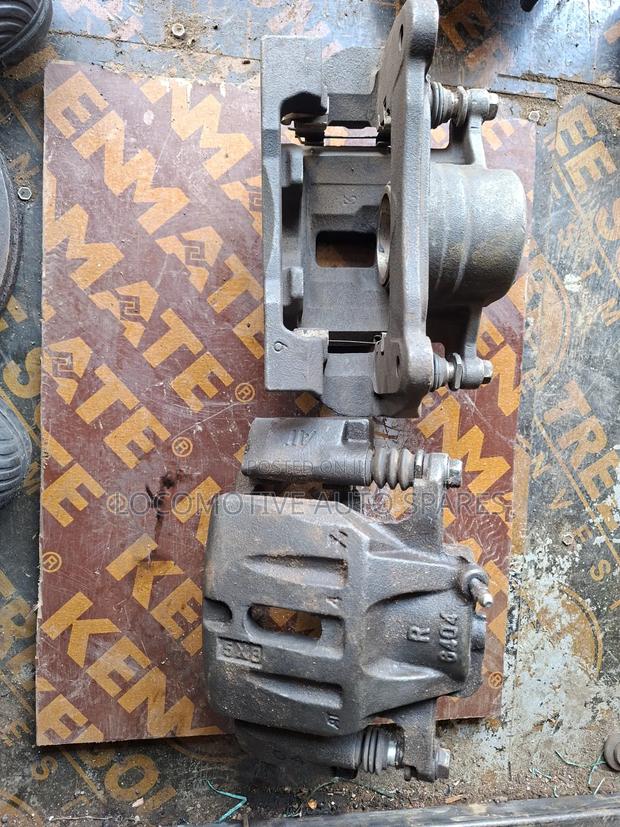 Calliper Toyota Kluger