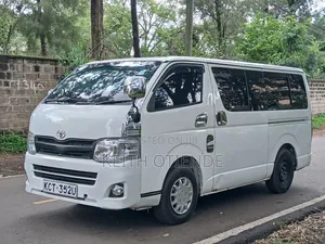 Toyota HiAce 2012 White