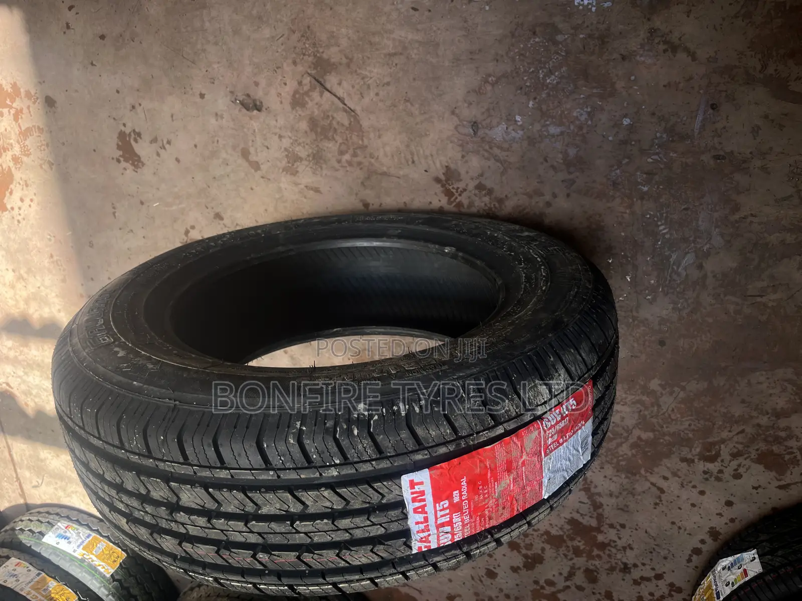 225/65r17 Gallant