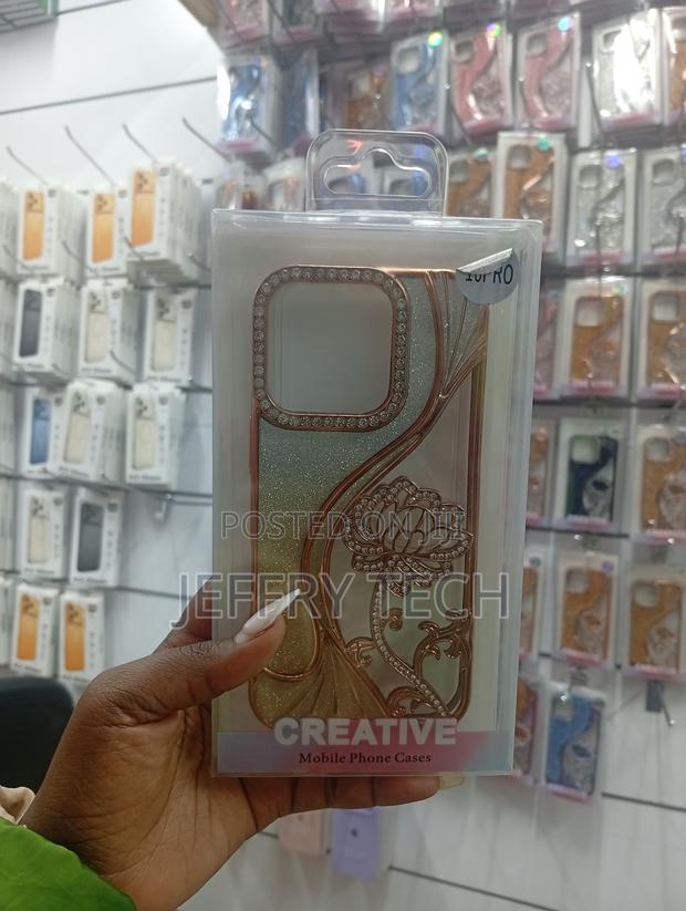 iPhone 17 Electroplated Tpu Phone Case