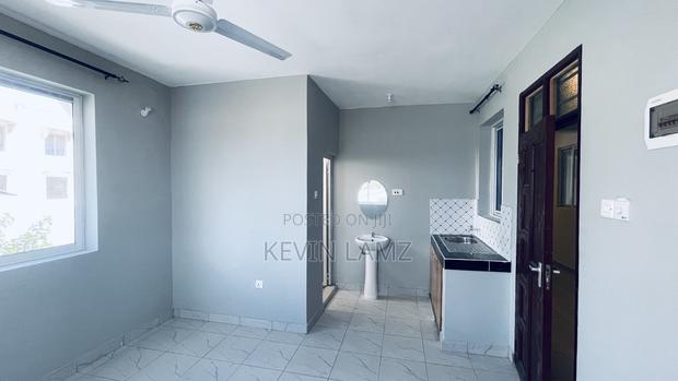 1bdrm Bedsitter in Mtwapa for rent - thumbnail 3