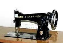 Singer Sewing Machine - thumbnail 2