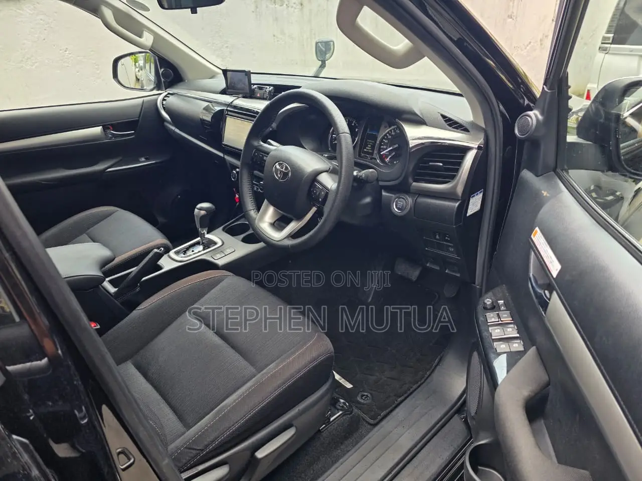 Toyota Hilux Revo Double Cab Deisel 2.4 AWD 2021 Black