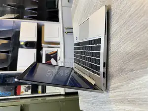 Laptop HP EliteBook 640 G10 16GB Intel Core i7 SSD 1T